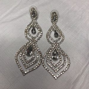 Costume competition earrings